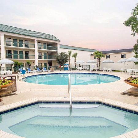Econo Lodge Inn & Suites Foley-North Gulf Shores Екстериор снимка
