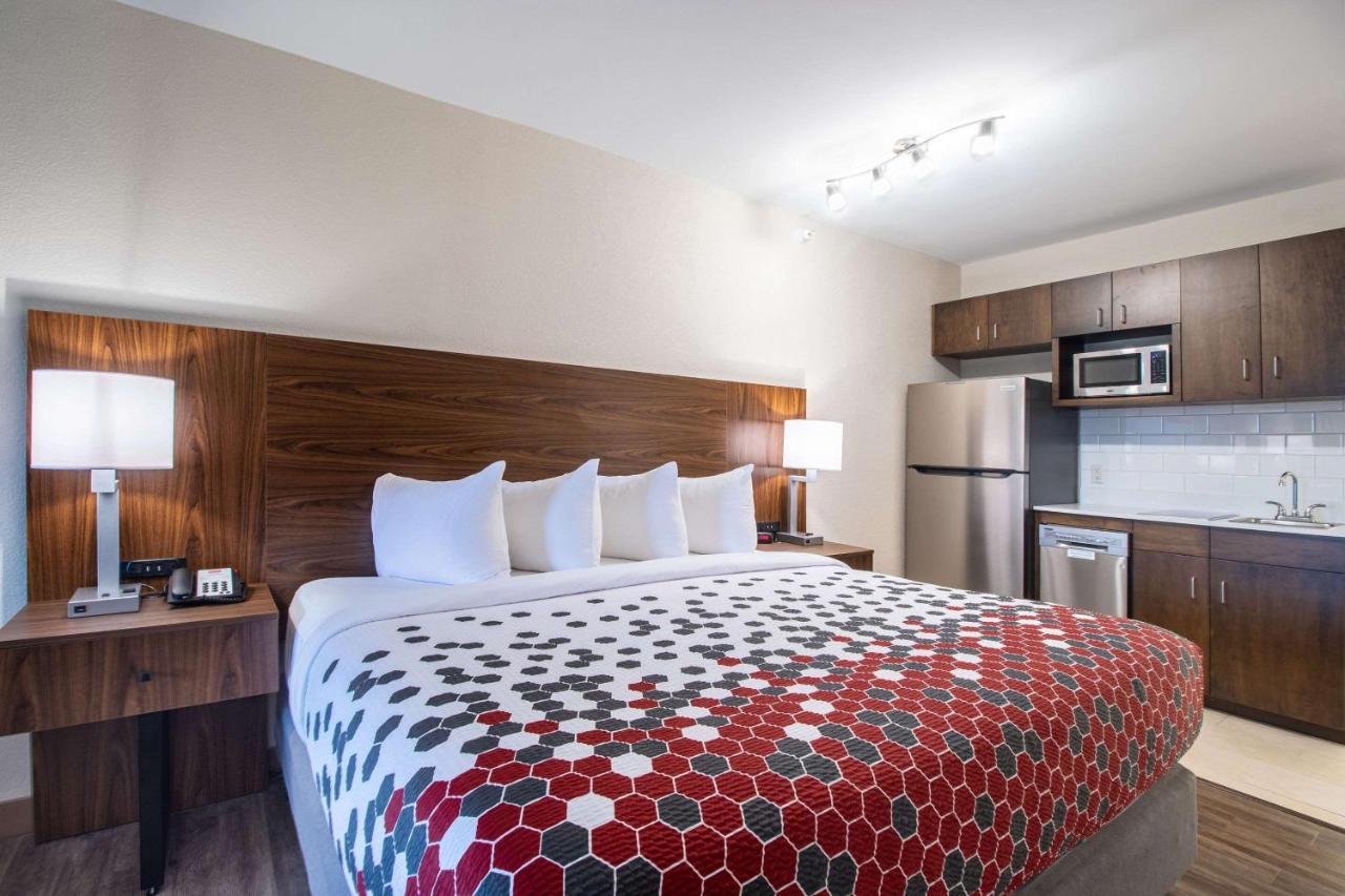 Econo Lodge Inn & Suites Foley-North Gulf Shores Екстериор снимка