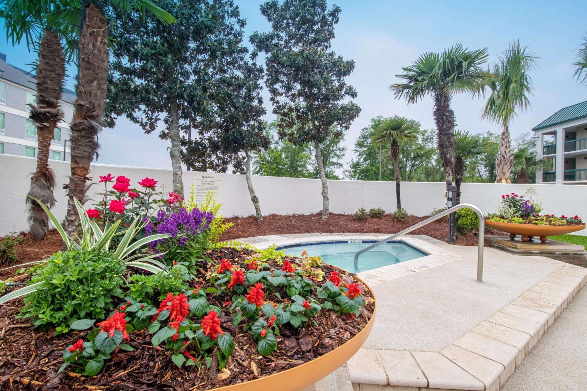 Econo Lodge Inn & Suites Foley-North Gulf Shores Екстериор снимка
