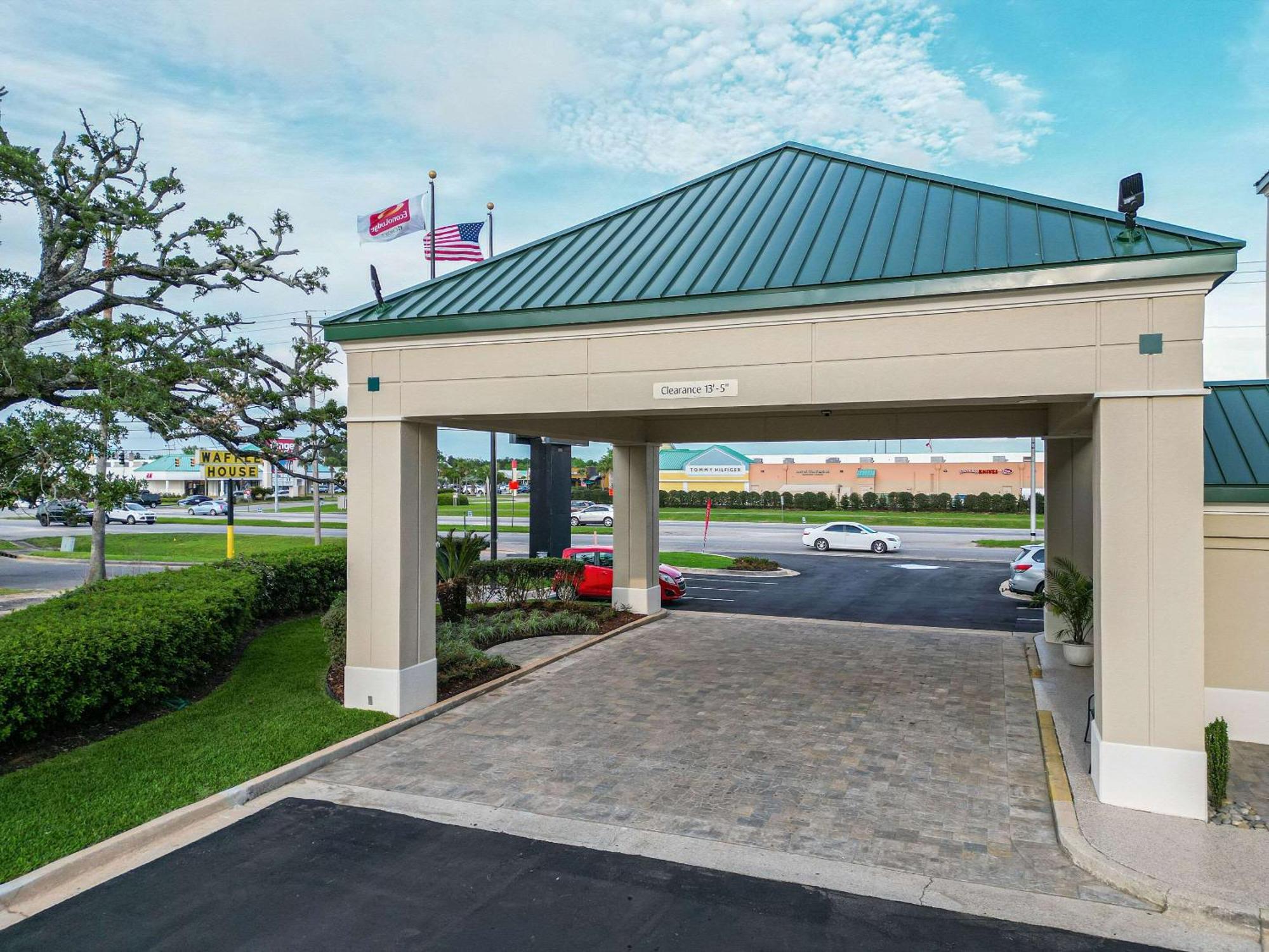 Econo Lodge Inn & Suites Foley-North Gulf Shores Екстериор снимка