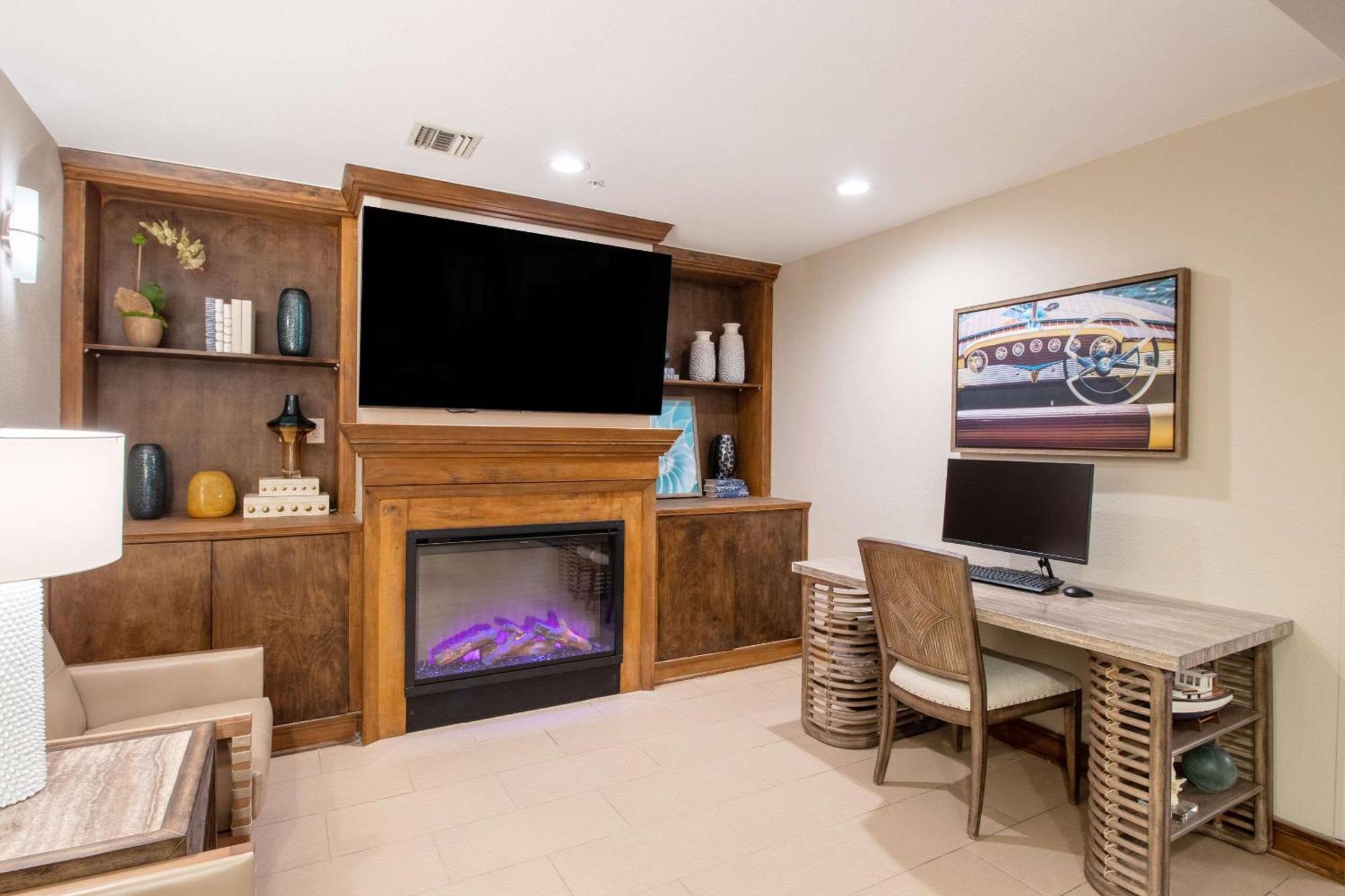 Econo Lodge Inn & Suites Foley-North Gulf Shores Екстериор снимка
