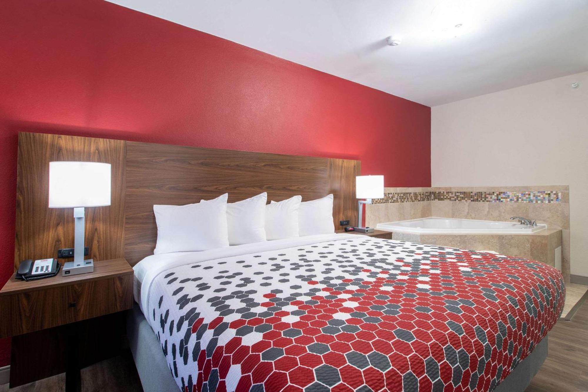 Econo Lodge Inn & Suites Foley-North Gulf Shores Екстериор снимка