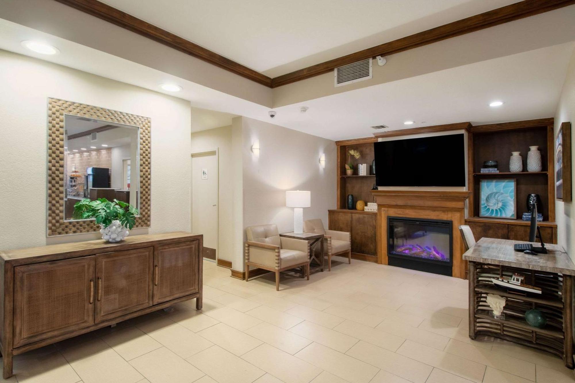 Econo Lodge Inn & Suites Foley-North Gulf Shores Екстериор снимка