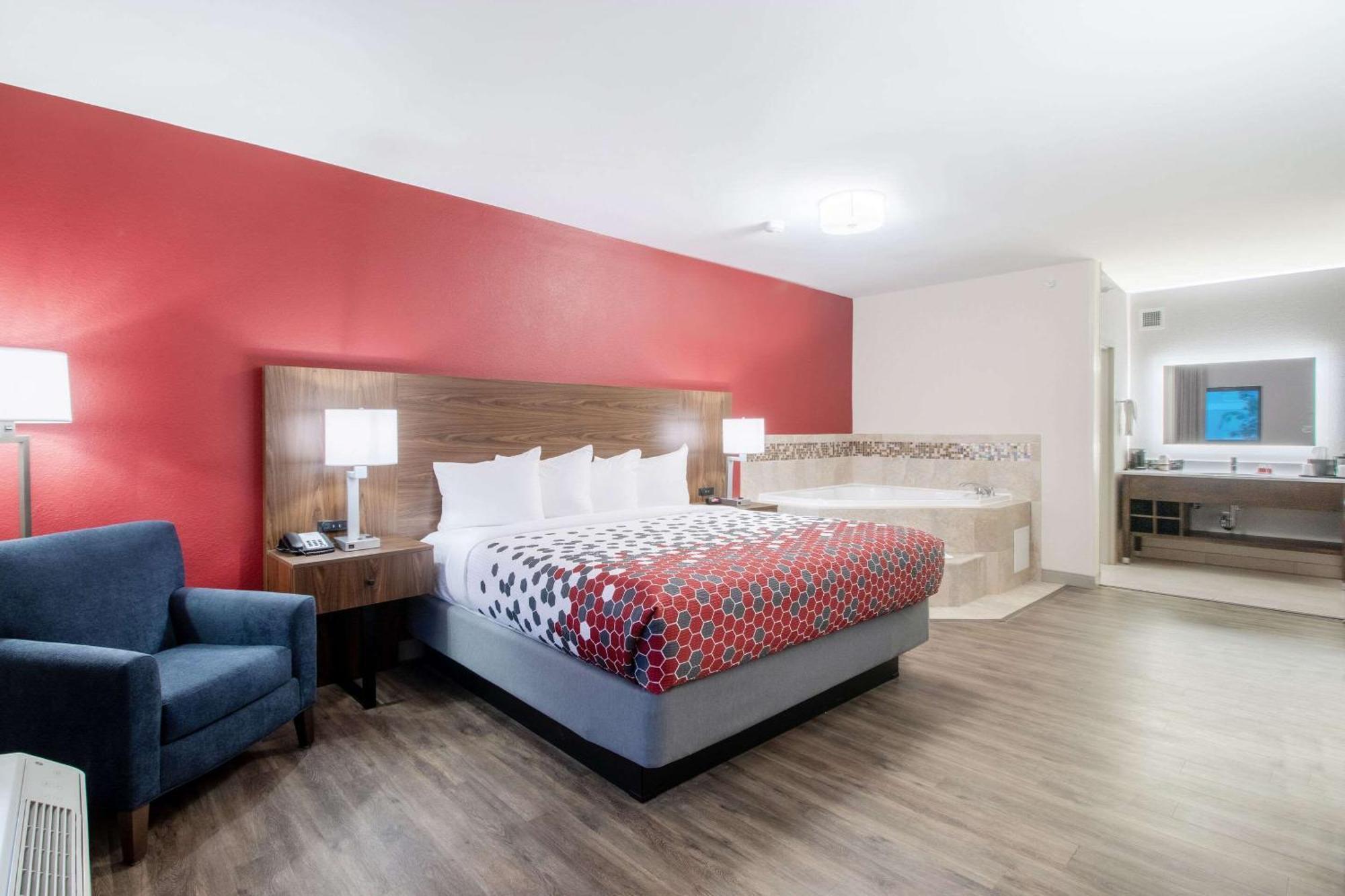 Econo Lodge Inn & Suites Foley-North Gulf Shores Екстериор снимка